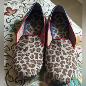 Rothy's OG loafer in leopard.  EUC